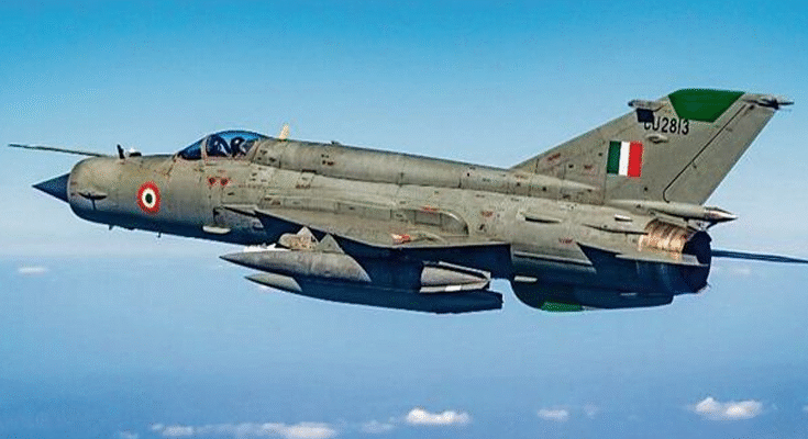 अलविदा MiG-21: भारत का सुपरफास्ट फाइटर रिटायर, IAF ने किया भावपूर्ण समारोह