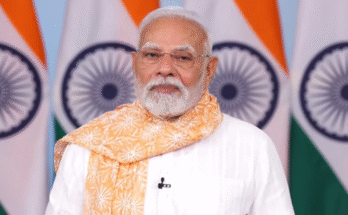 PM Modi Hits Back at Rahul, Tejashwi Over Abuses Against Late Mother