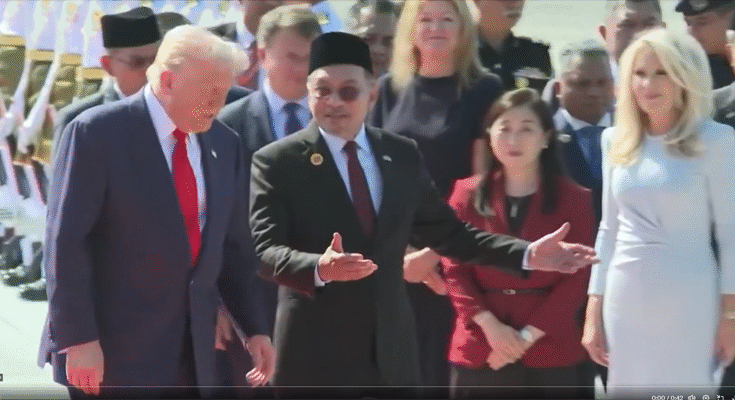 Trump Lands in Malaysia, Eyes Peace Deal and Power Play at ASEAN Summit 2025