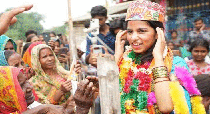 Maithili Thakur Makes History: Wins Alinagar, Becomes Bihar’s Youngest MLA