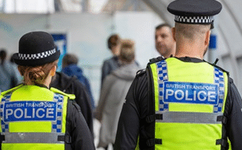 2 Arrested After Knife Attack on London-Bound Train Leaves 10 Injured