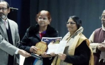 Dr Asha Pushp Awarded First Satishraj Pushkarna Short Story Criticism Prize
