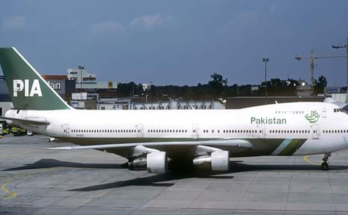 कर्ज़ में डूबी पाकिस्तान इंटरनेशनल एयरलाइंस (PIA) 135 अरब रुपये में बिकी, अरिफ हबीब ने जीती बोली