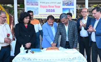 BSL Director-in-Charge Greets Steelworkers, Calls for New Benchmarks in New Year