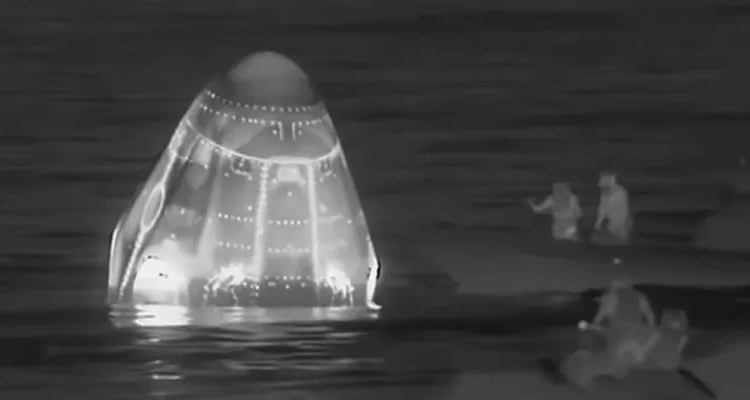 SpaceX Crew-11 Lands Safely After ISS Health Emergency