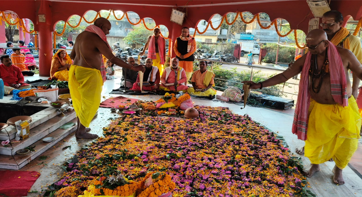 Bokaro Resonates with ‘Har Har Mahadev’ on Mahashivratri