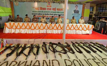 27 Maoists Surrender Before Jharkhand Police Under ‘Operation Navjeevan’