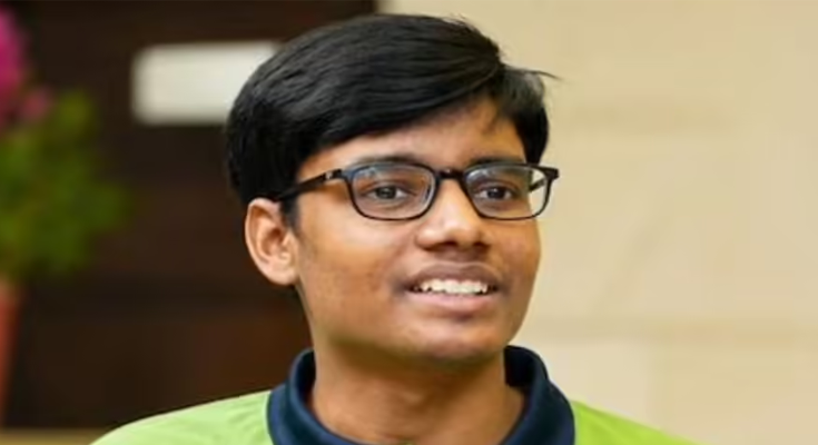 Bihar's Shubham Kumar Tops JEE Advanced 2026 with AIR 1, Scores 330/360