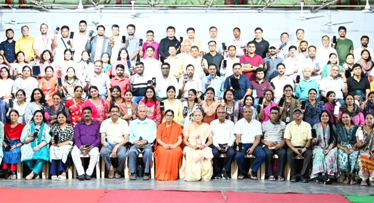 Chinmaya Mission's Online Gita Chanting Enters Guinness World Records; Bokaro Celebrates