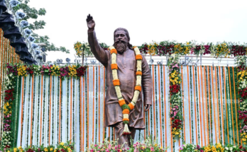Jharkhand Remembers Dishom Guru: Hemant Soren Unveils Statue, Inaugurates ₹102-Crore Works