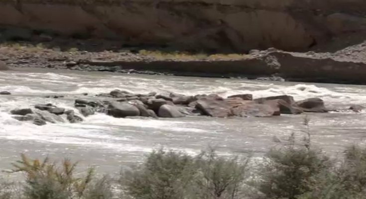 India Builds Rock Check Dam on Indus: What It Means for Ladakh
