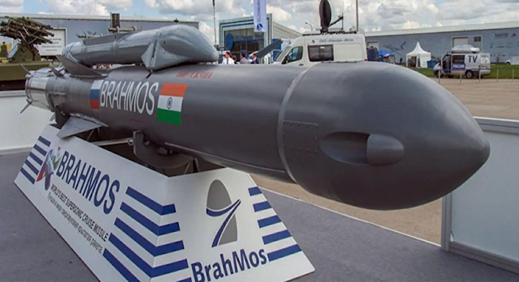 MoD Signs ₹661.5 Crore Deal for BrahMos Launchers, Fire Control Systems for Navy