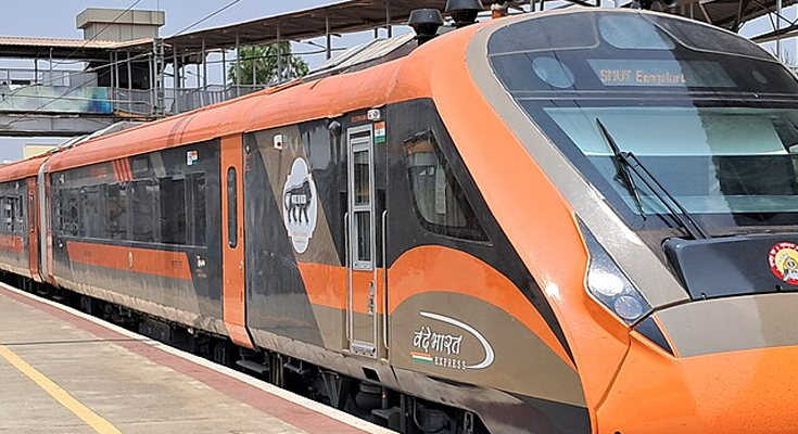 Mumbai–Ahmedabad Vande Bharat to Run Daily with 20 Coaches in Permanent Upgrade