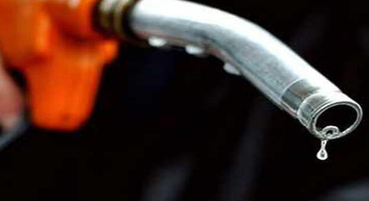 Pakistan Fuel Crisis: Petrol Near ₹400/Litre as Oil Reserves Hit Critical Low