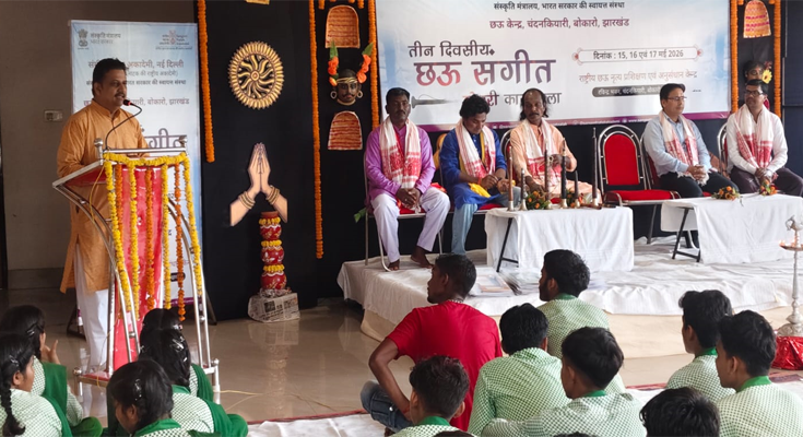 Chandankiyari Hosts Grand Chhau Mohuri Workshop to Preserve Tribal Folk Heritage